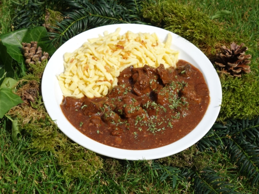 Edel-Wildgulasch vom Reh, Hirsch und Wildschwein 400g Dose