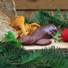 Hirsch Mini Salami mit Haselnüssen 1/2 Stange, ca.150g